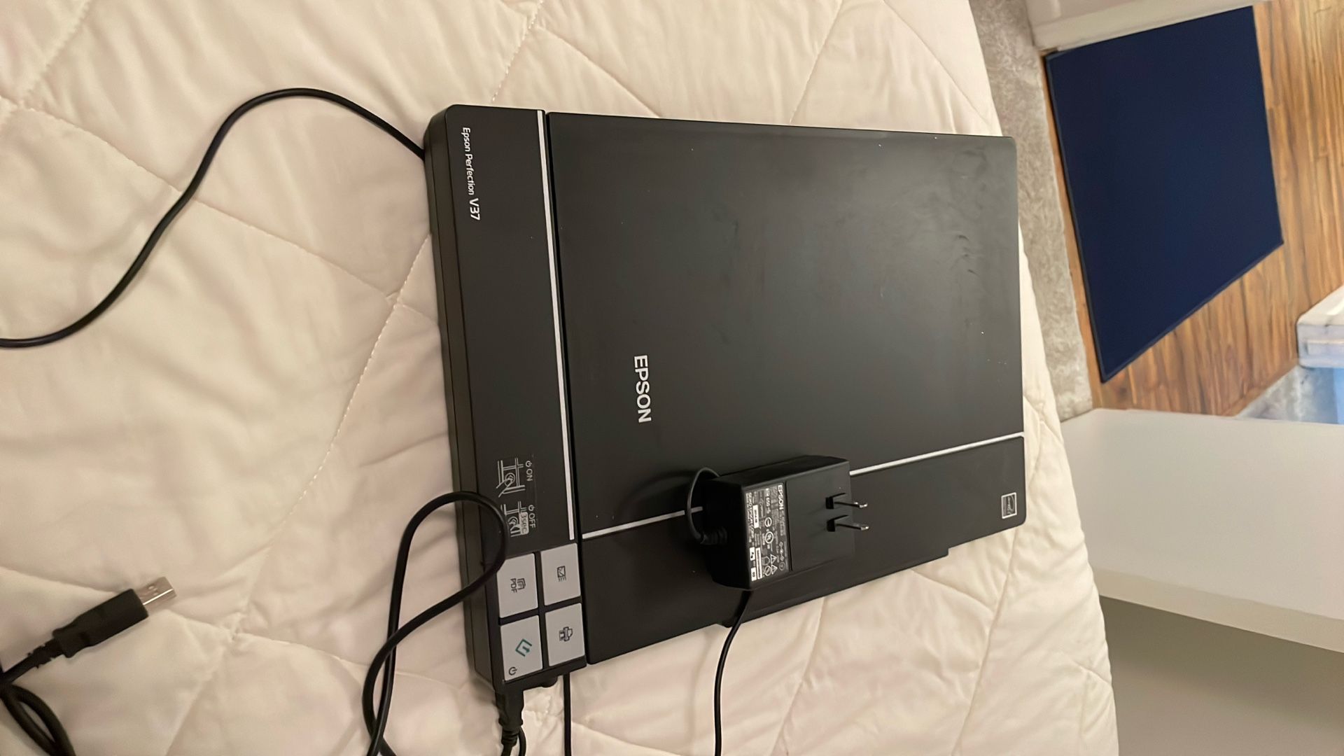 Epson flat screen scanner.
