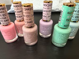 DND Nail Polish