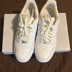 White Air Force 1 