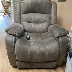 Brown Faux Leather Recliner 