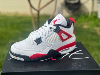 New Jordan 4 retro red cement size 8.5