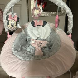 Baby Disney Minnie Mouse Bouncer 