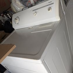 Kenmore Dryer (Gas) $250