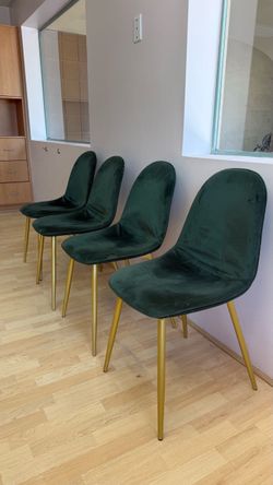 4 velvet chairs