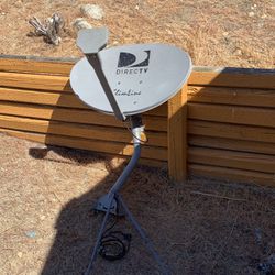 Direct Tv Satellite Dish 