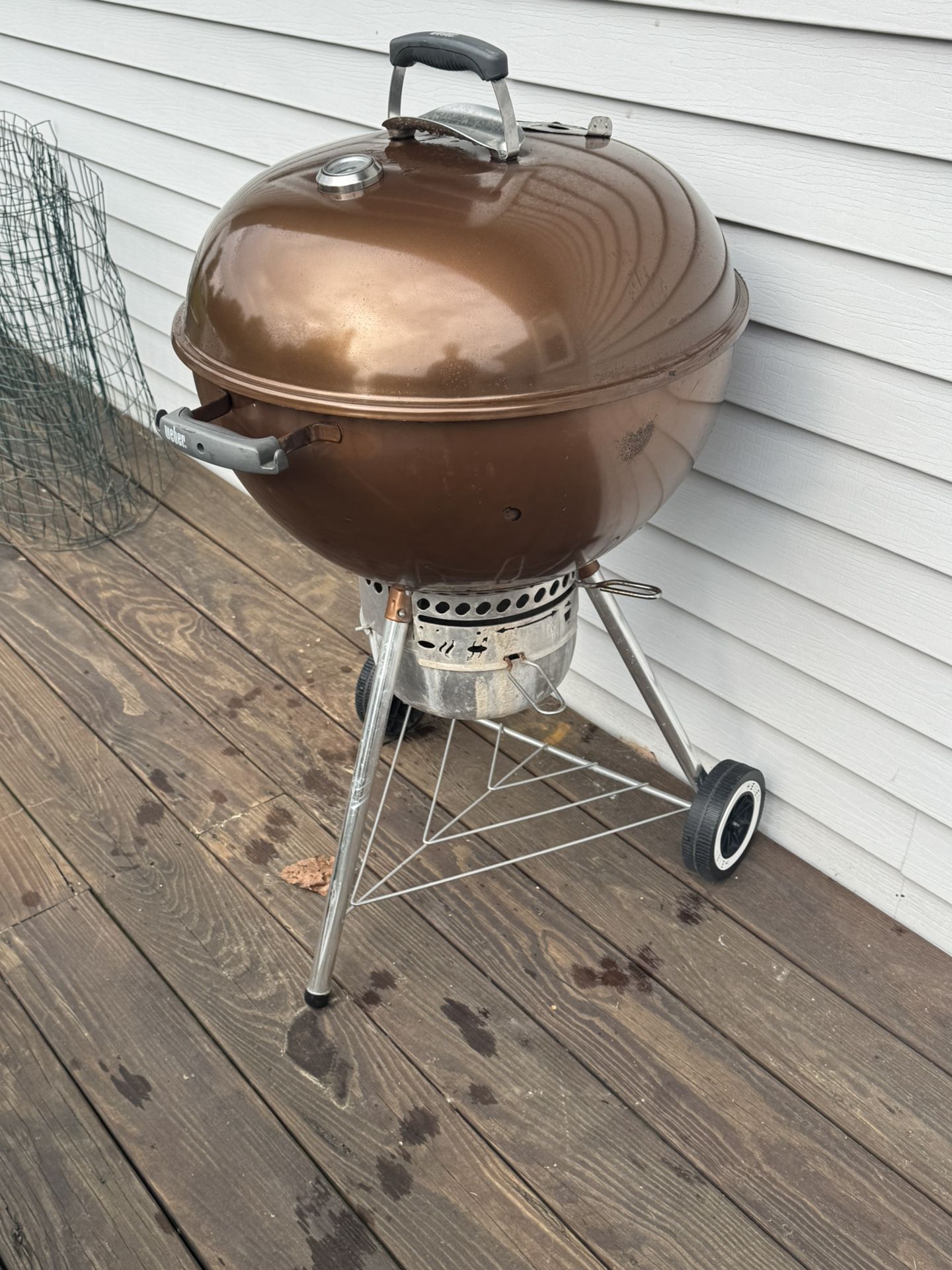 Weber Charcoal Grill With Cover
