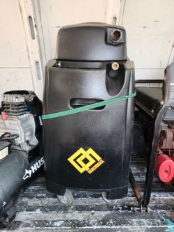 Upholstery  carpet  cleaner