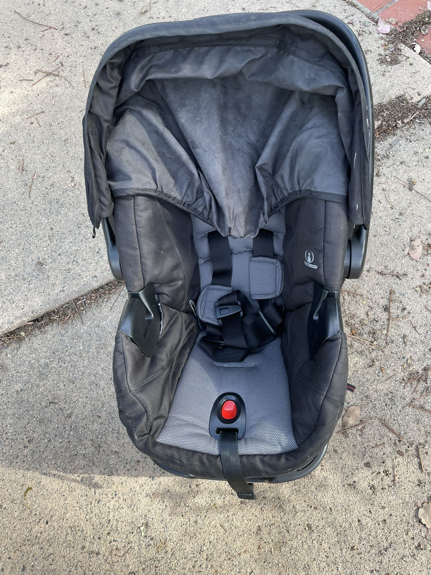Britax Infant/newborn Car Seat