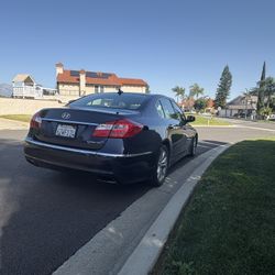 2013 Hyundai Genesis