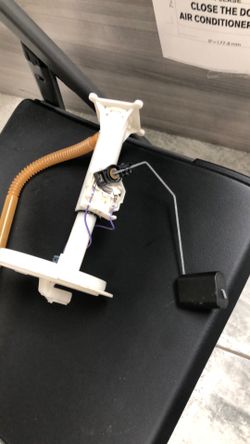 2011 grand Cherokee/ Durango fuel pump