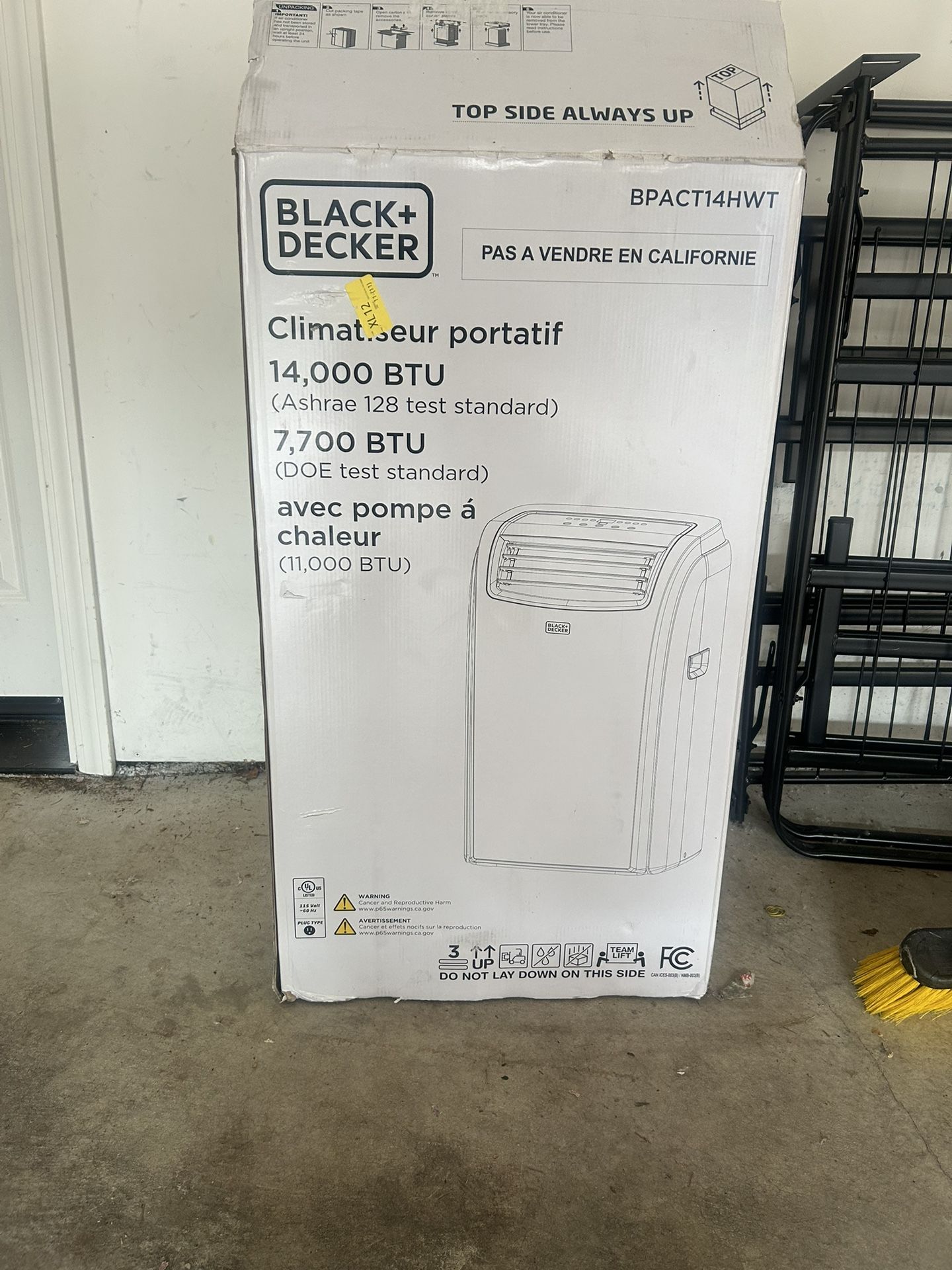 Brand New - Portable Air Conditioner - Black and Decker 4 in 1, 14,000 BTU