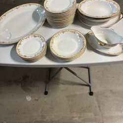 Theodore Havilland  Limoges   China Made In France 