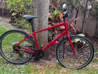 Specialized crossroad L 700 wheels I’m telling you 21 speed