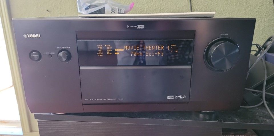 Yamaha Receiver 