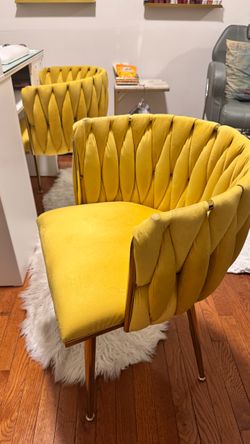 2 Accent chairs