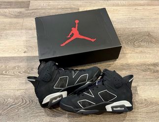 Jordan 6 cap and gown