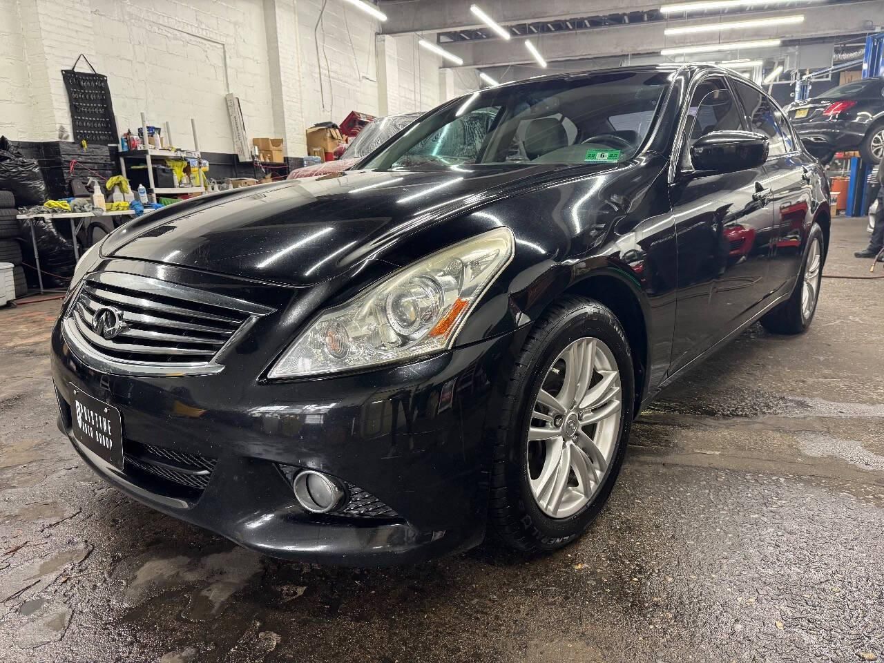 2012 INFINITI G37x