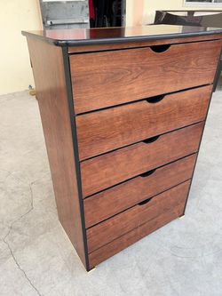 🔥BRAND NEW🔥 Five drawer chest