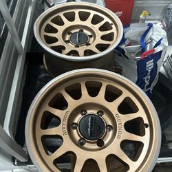 2 Method Race Wheels MR703 