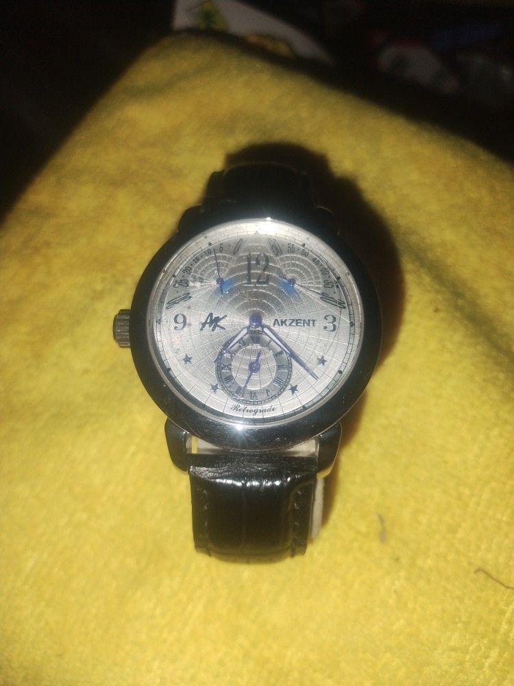 Akzent 38 Jewel Watch, New