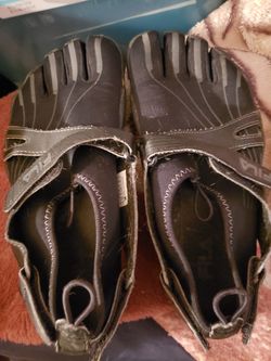 Fila shoes size 8