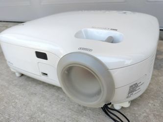 NEC Portable Projector V570