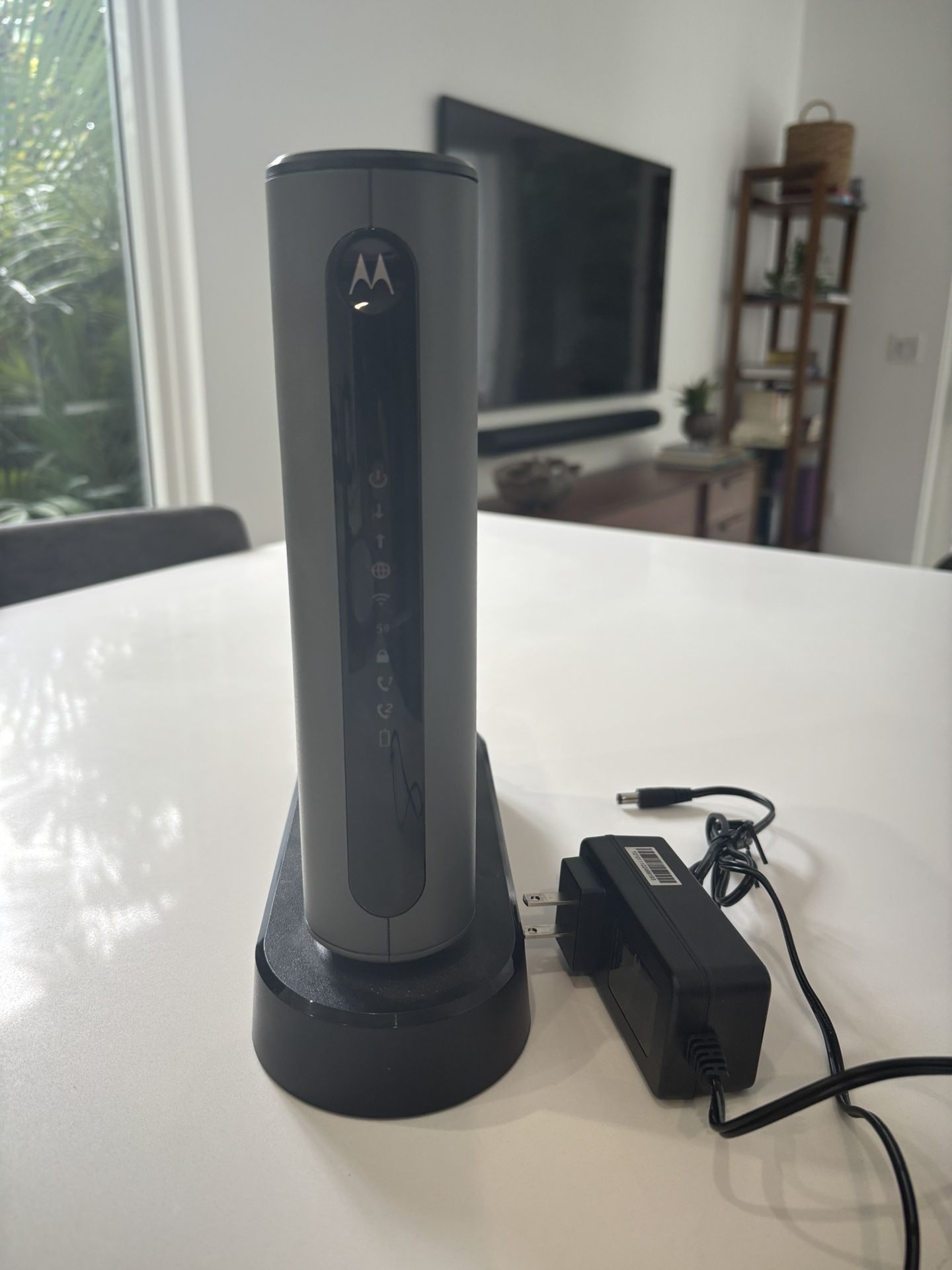 Motorola MT7711 Modem With Charger For Xfinity Home Internet
