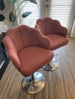 2 PINK BARELY USED BARSTOOL NEED GONE ASAP