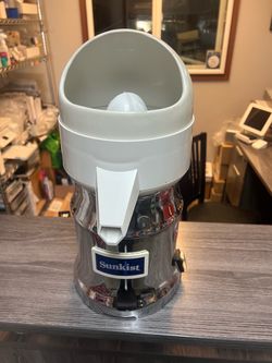 Sunkist model #8-R Juice Extractor Nice!