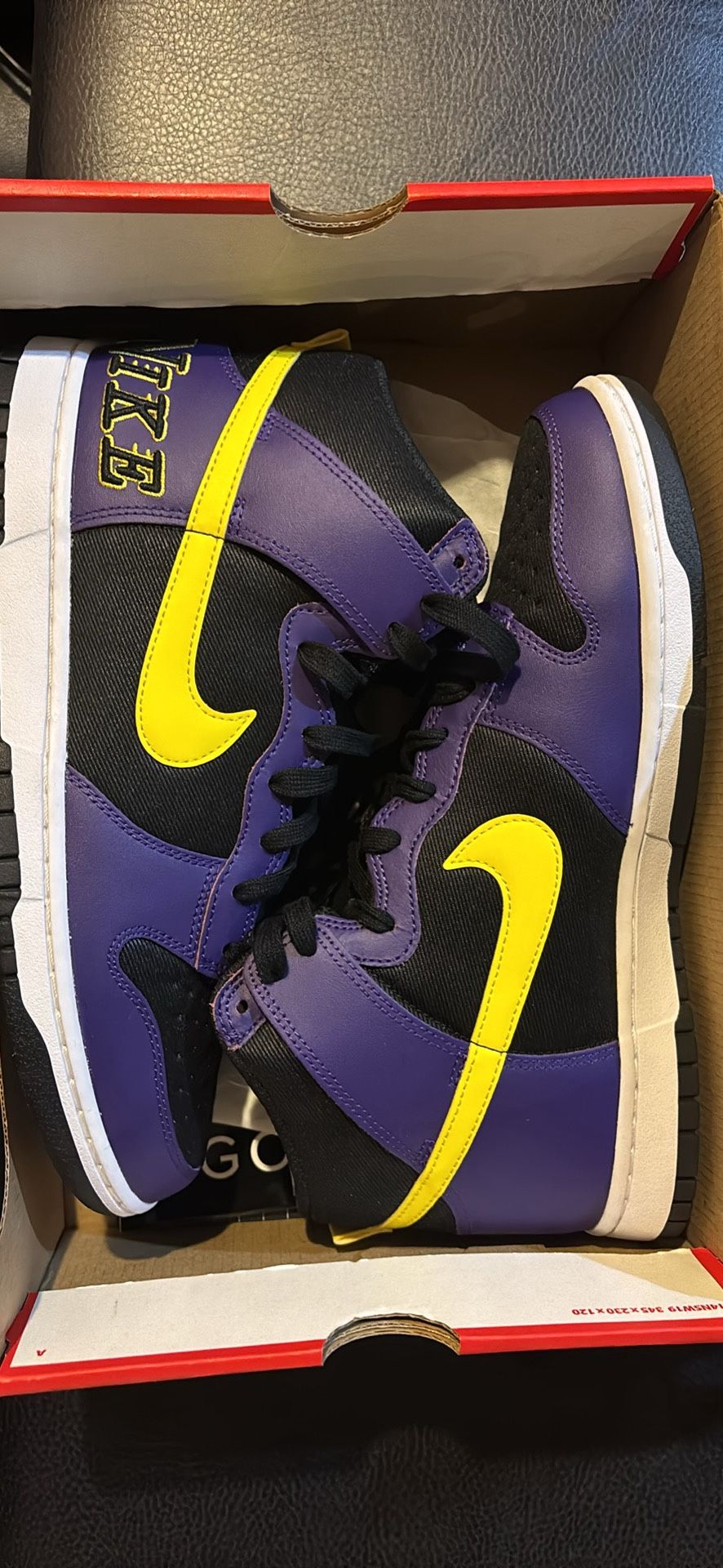 Nike Dunk Lakers Size 11