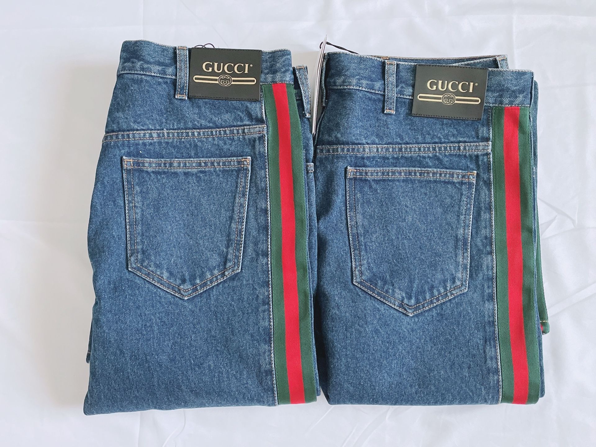 New- Gucci men’s Jean ( size 30 / 34)