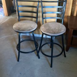 Barstools  (Swivels 360)