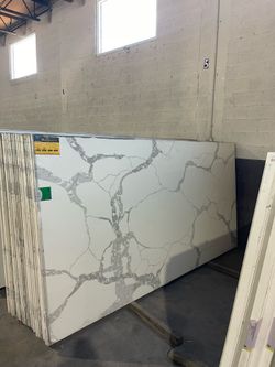 Kitchen Quartz Countertop