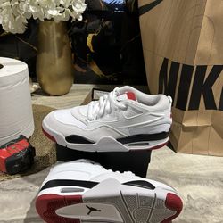 Jordan 4 RM  Size 7