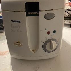 TEFAL Multi Fry Family Size Deep Fat Fryer with Basket