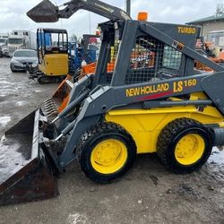 New Holland LS 160