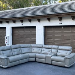 Couch/Sofa Sectional - Recliners - Gray - Delivery Available 🚛
