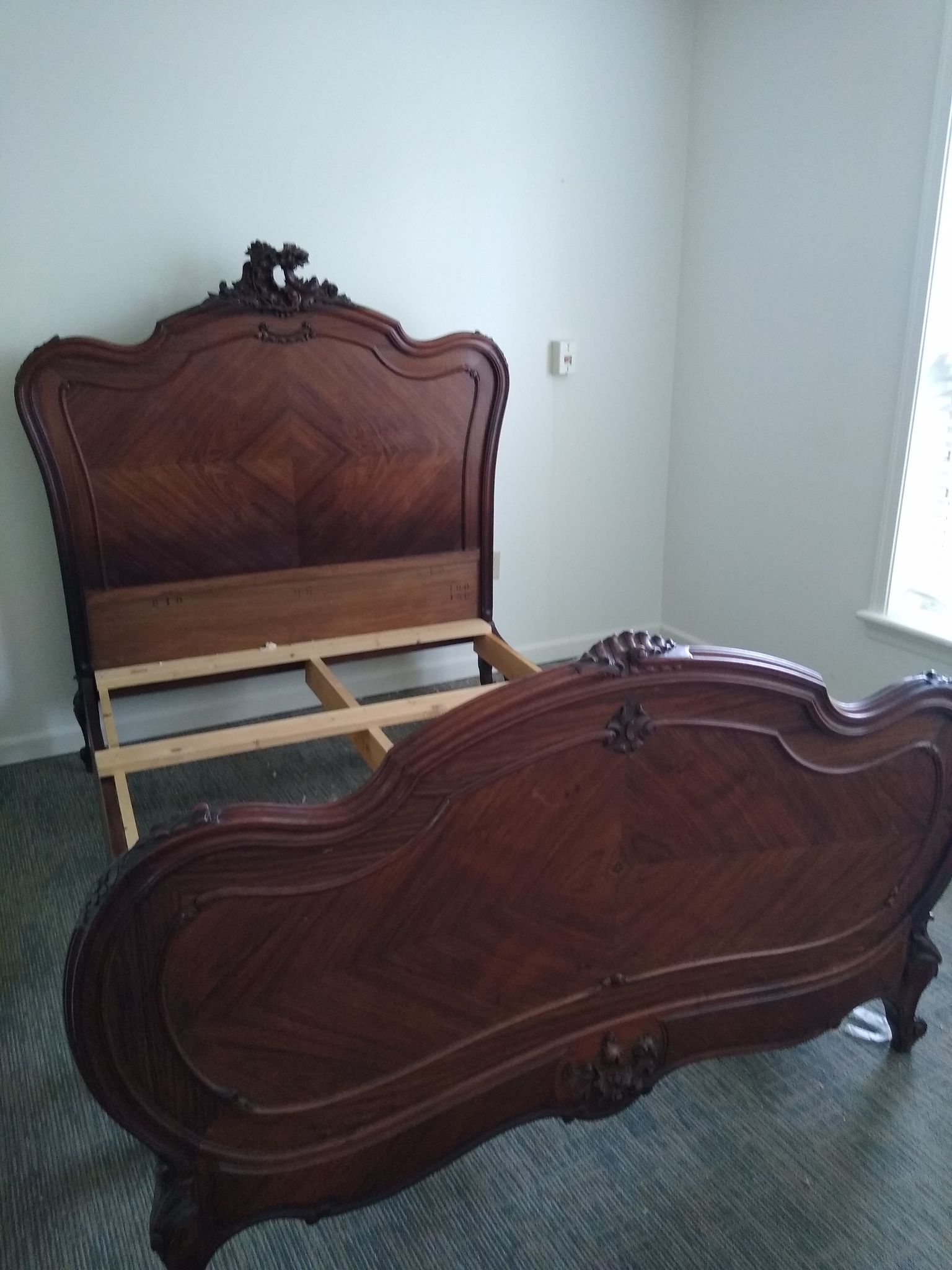 Antique Full Size Bed