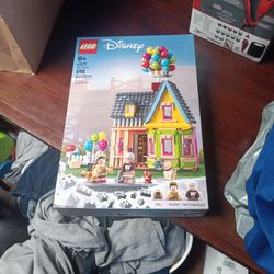 Lego Up House 
