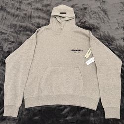 Essential hoodie