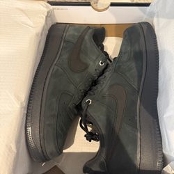 Nike Air Force 1 black 10.5