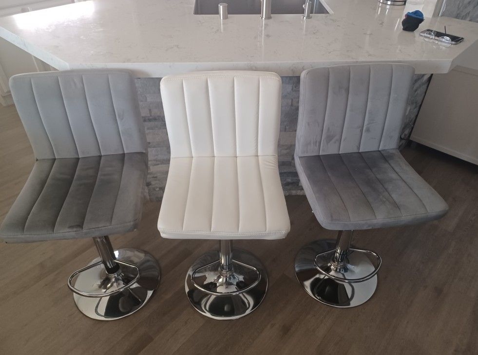 Stools - Adjustable Height