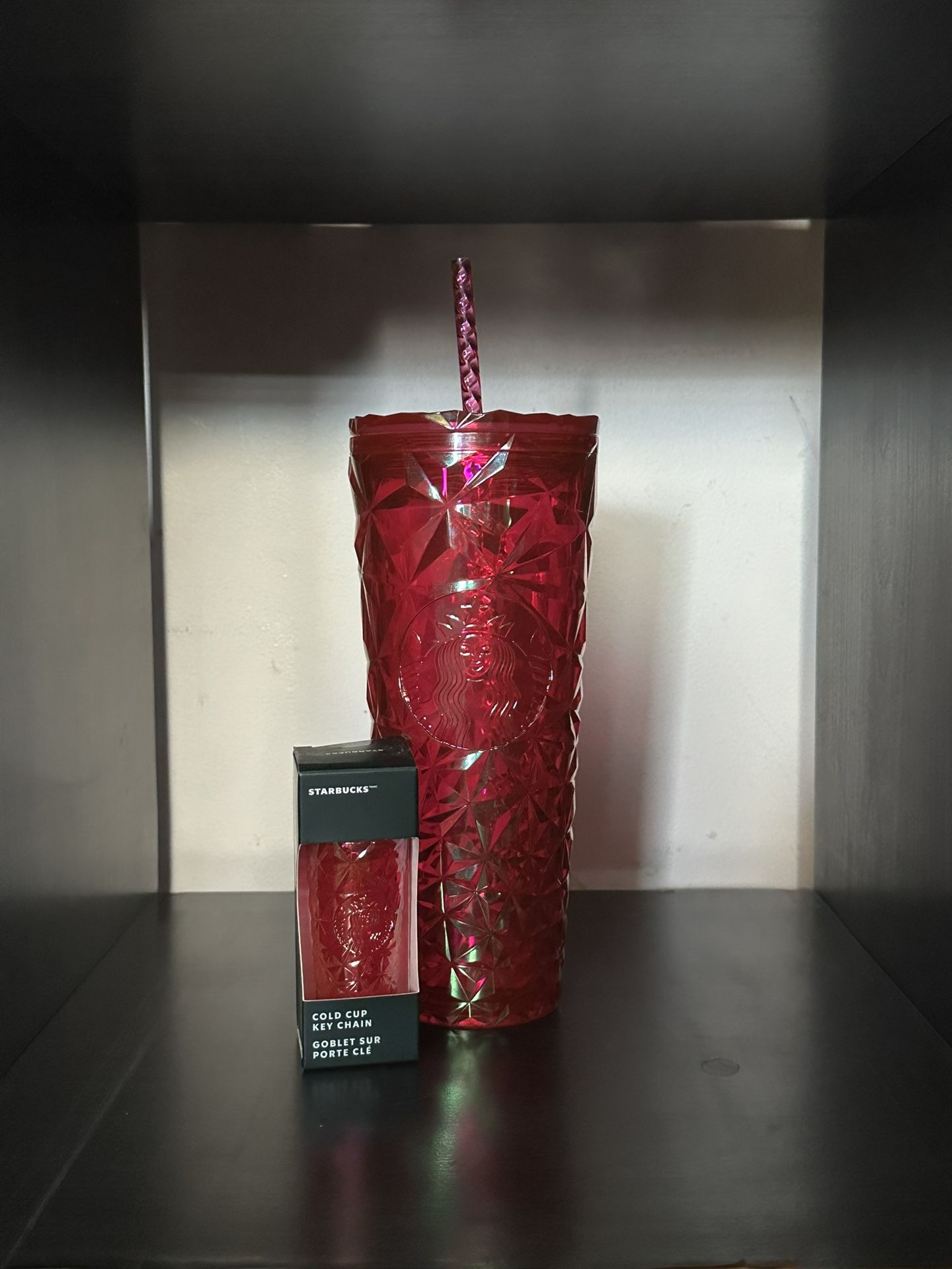 Starbucks Cup + Keychain