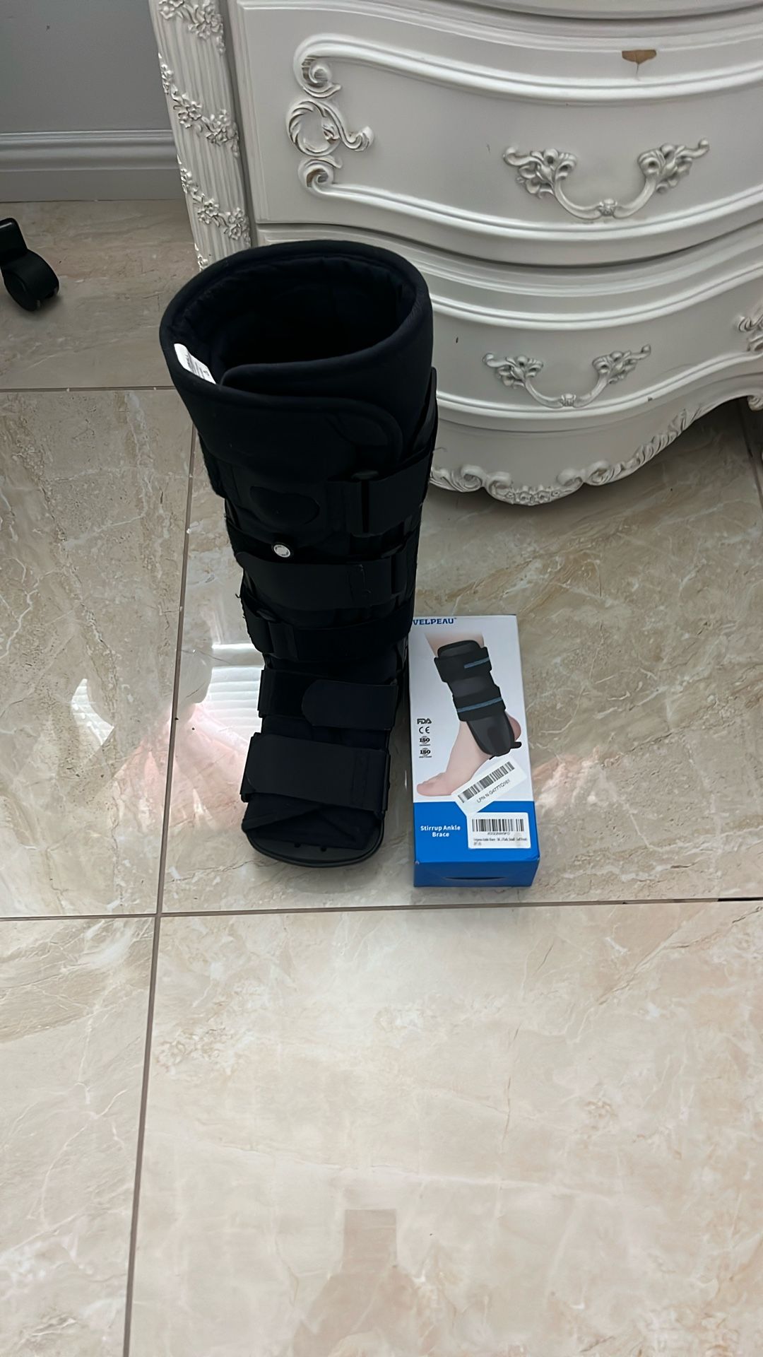 Brace for the left foot