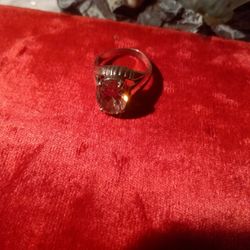 Vintage Sterling Silver Ring Size 8.