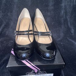 New Low Heels / Local Pick Up Only 
