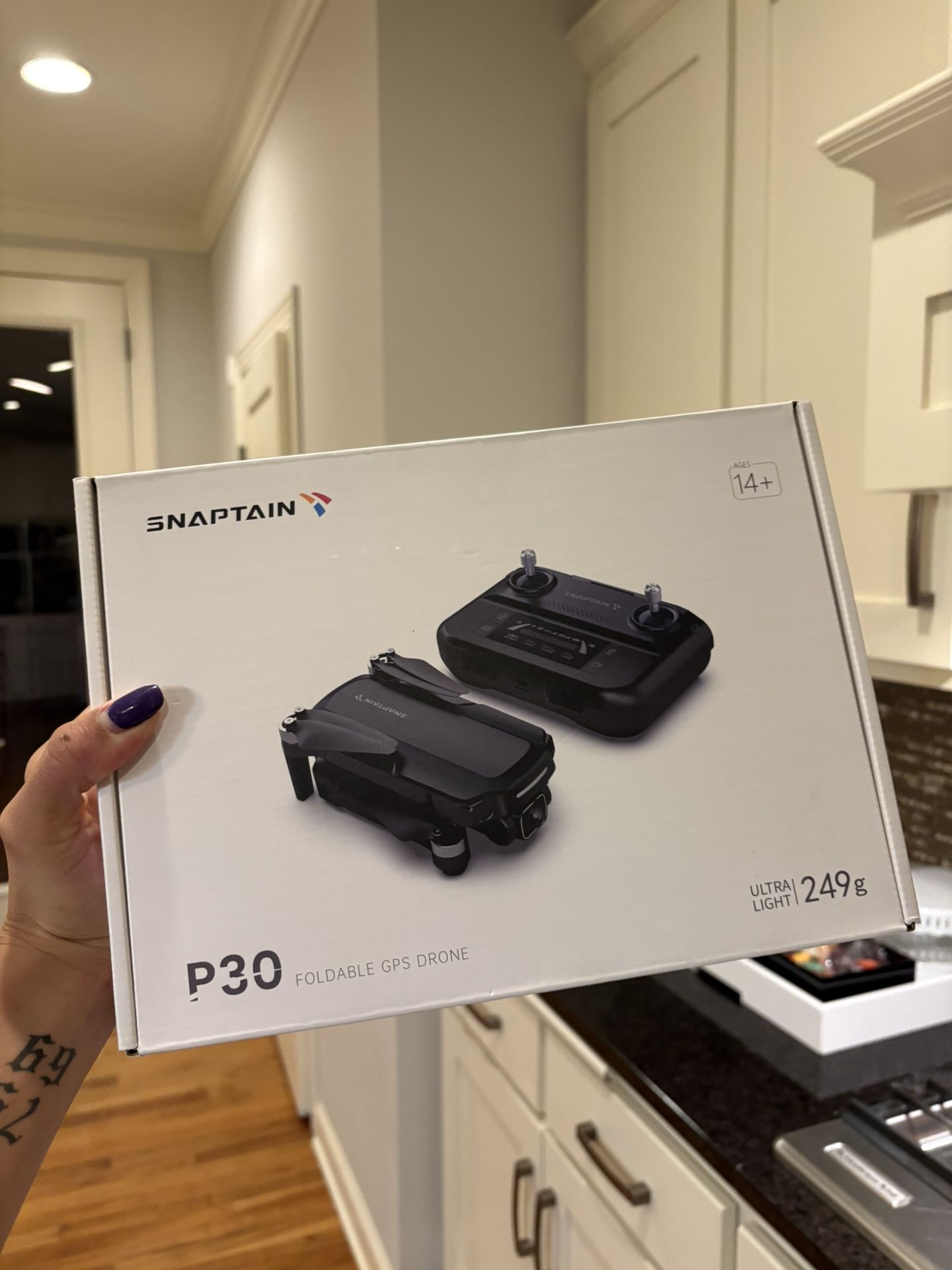 Snaptain GPS Foldable Drone