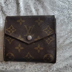 Louis Vuitton Canvas Wallet.