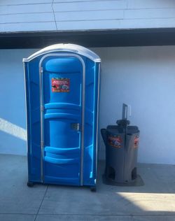 Porta potty and sink rental