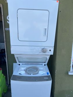 Whirlpool Washer\Dryer Combo 24 Inch.\ Warranty\ Delivery